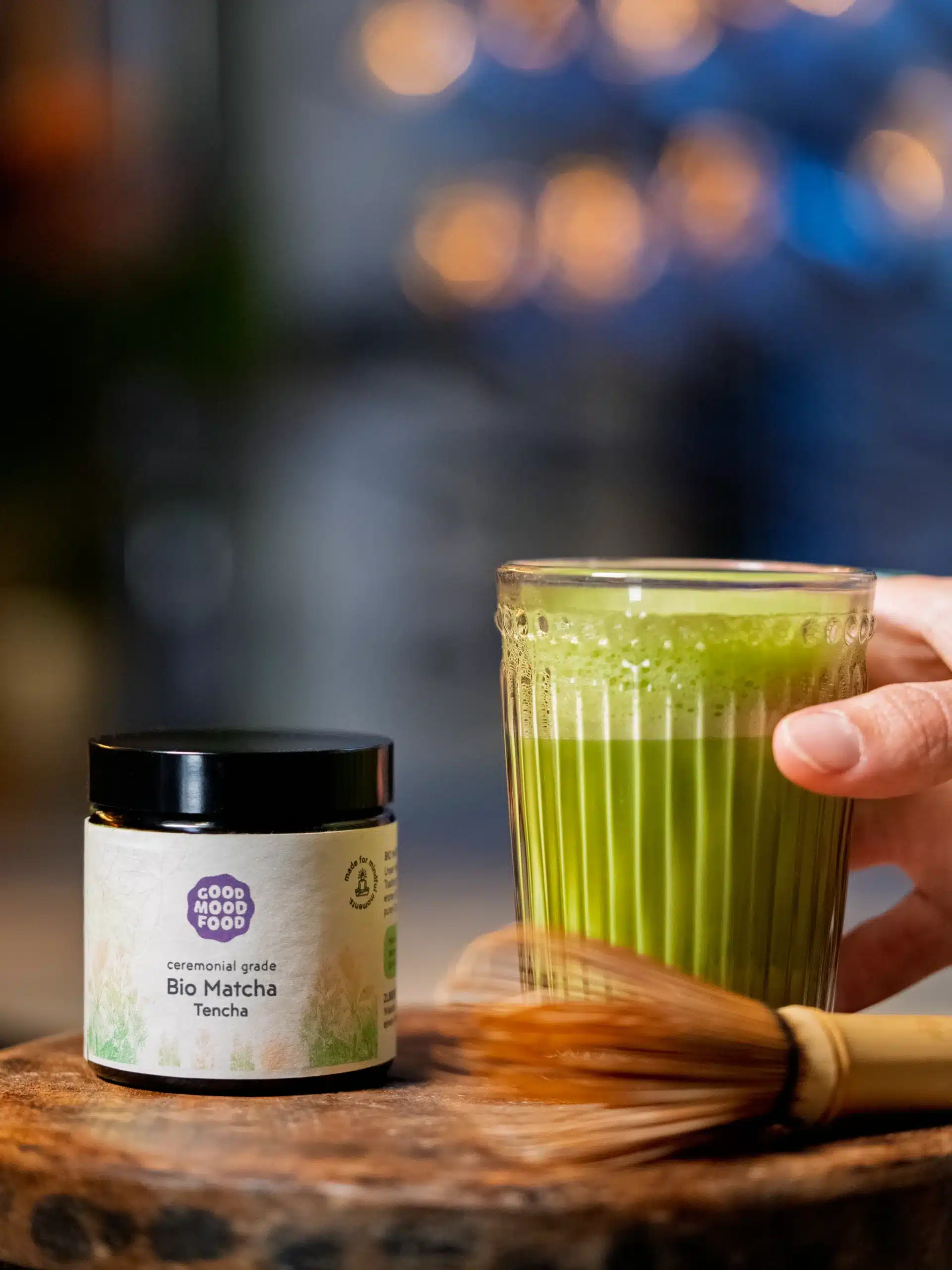 Moodbild Matcha Pulver aus Japan mit Besen 2